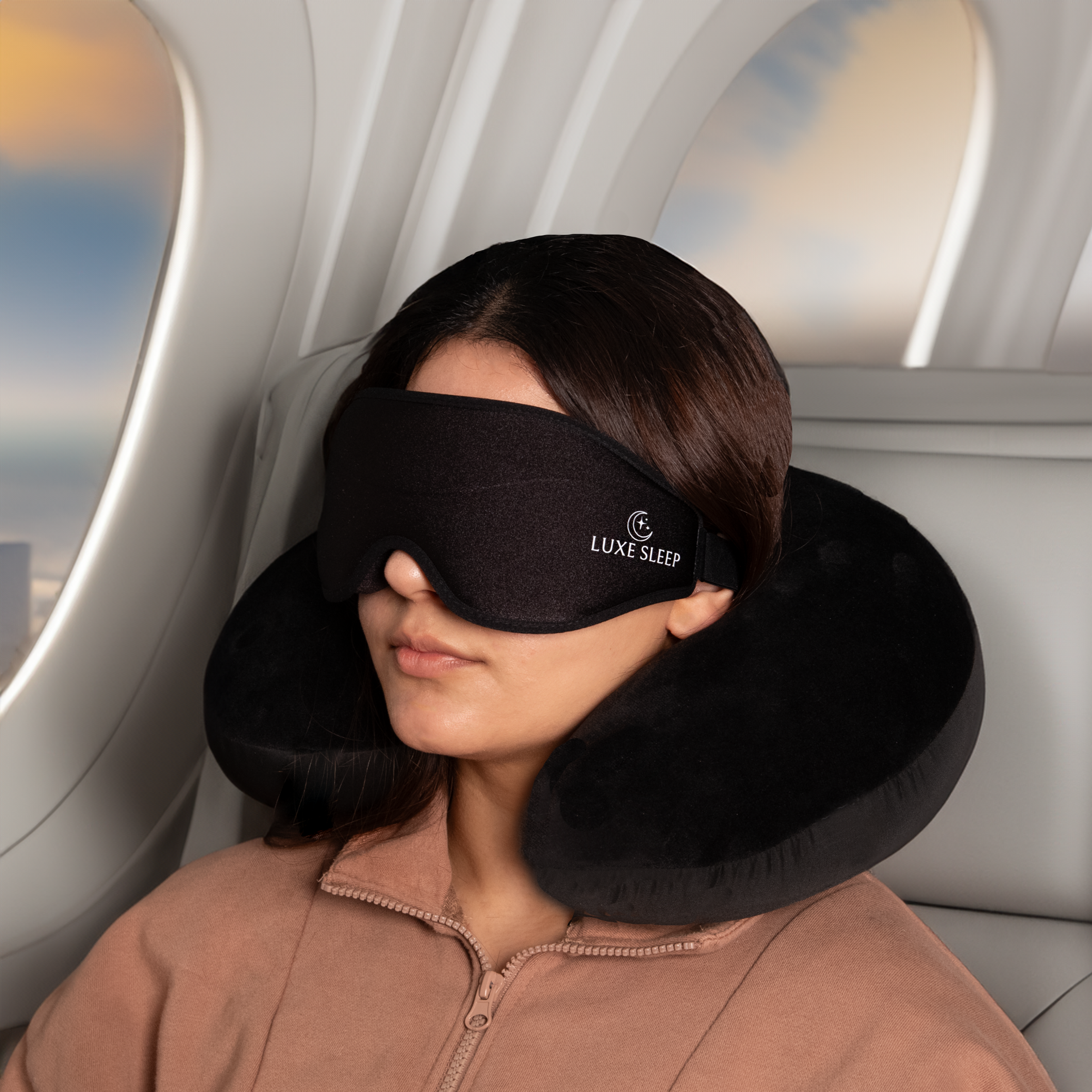 Adjustable 3D Eye Mask for Travel